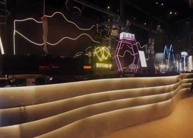 5th January 2025 : A slow motion shot of a bar at an Indian wedding in New Delhi, India