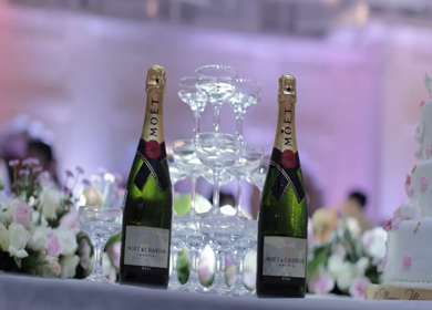 5th January 2025 : A slow motion shot of a bar at an Indian wedding in New Delhi, India