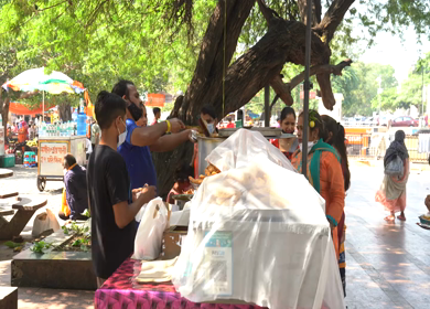 A static shot of a street food seller at New Delhi, India